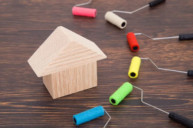 汚れが目立たない外壁の色とは